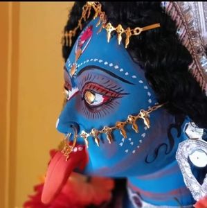 Meet your Posher, Priya